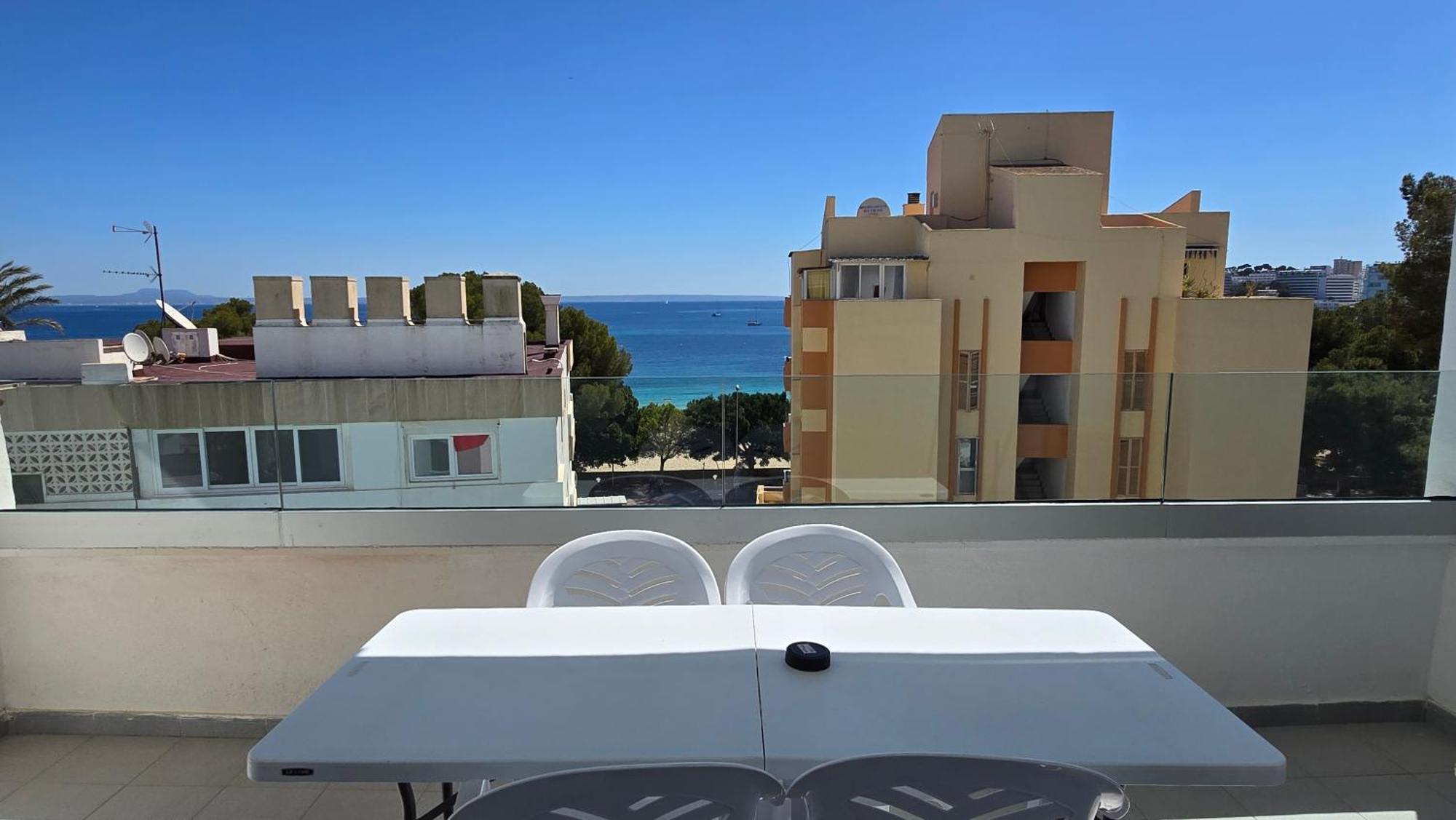 Marina Palmanova Apartamentos Екстериор снимка