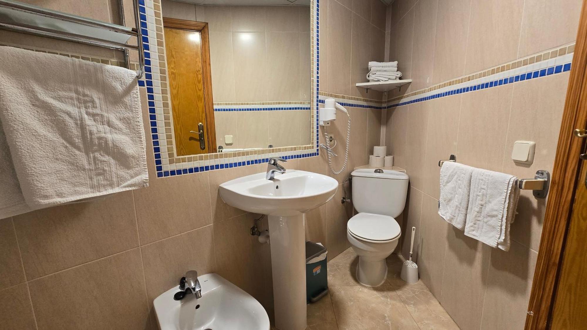 Marina Palmanova Apartamentos Екстериор снимка