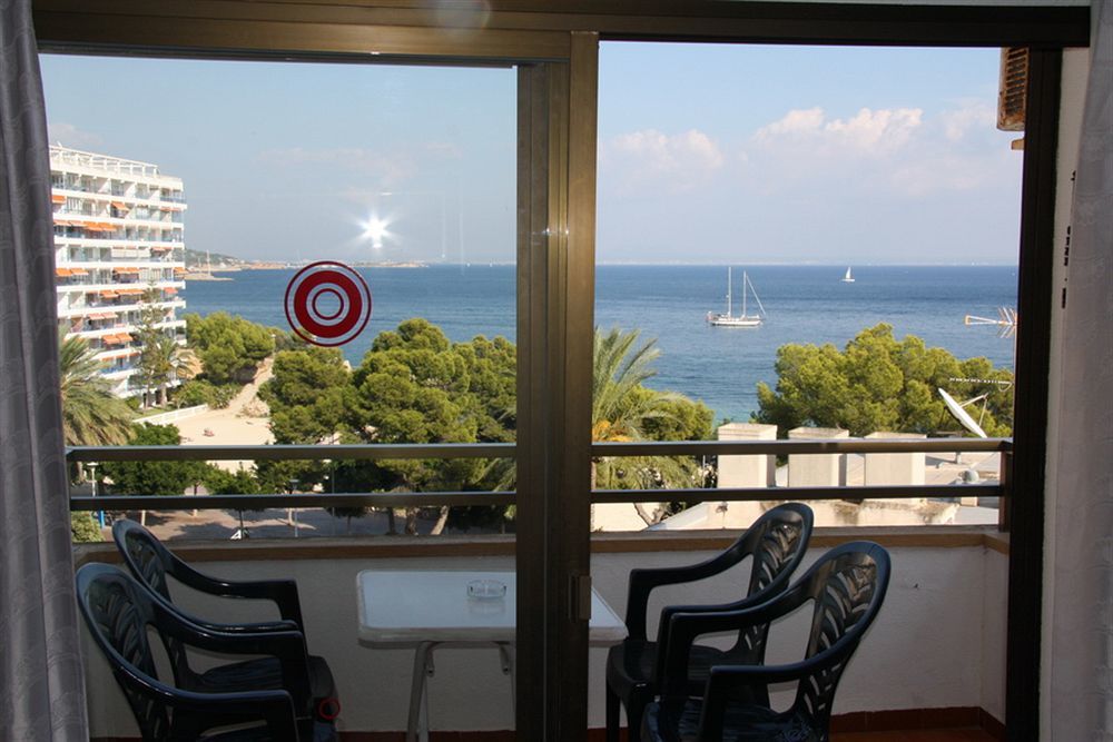 Marina Palmanova Apartamentos Екстериор снимка