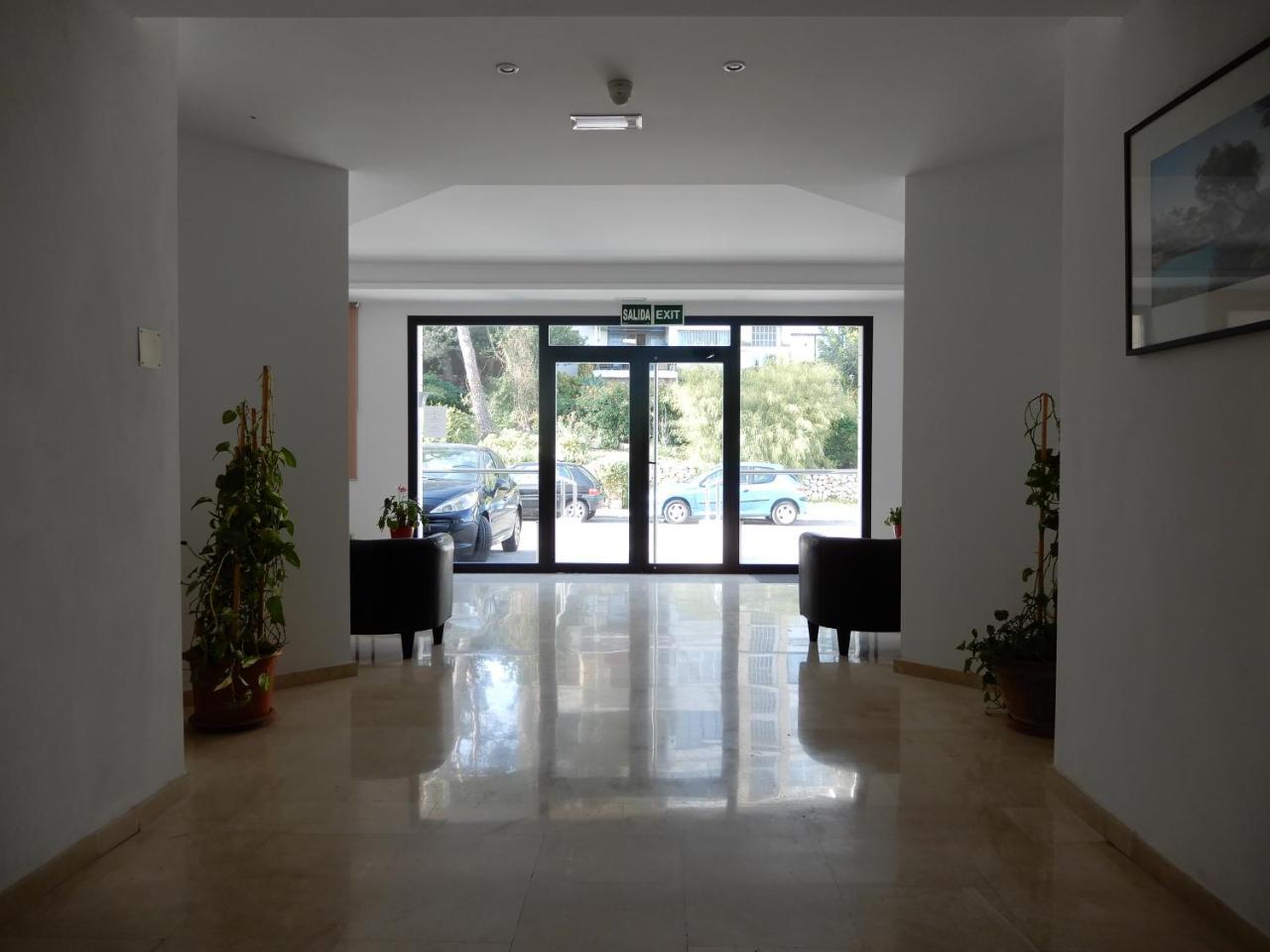 Marina Palmanova Apartamentos Екстериор снимка